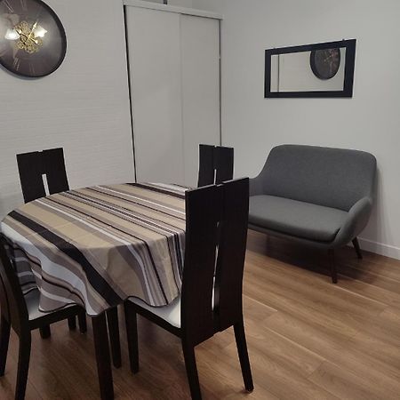 Appartement 2 Chambres 52 M2 Centre Ville 旺多姆 外观 照片